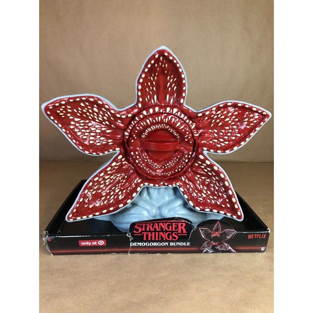 Stranger Things Demogorgon Bundle Box *EMPTY CASE ONLY NO MYSTERY ITEMS*